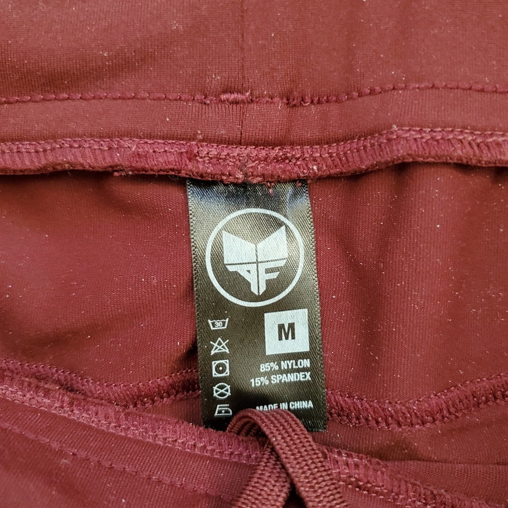 Alpha Forward Jogger - Picture 2 of 2
